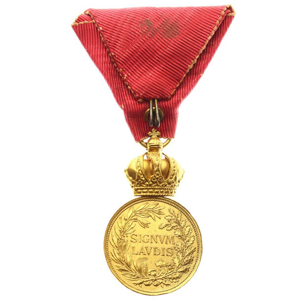 Medaila františek jozef i. - signum laudis - Vojenská záslužná medaile Signum laudis-2